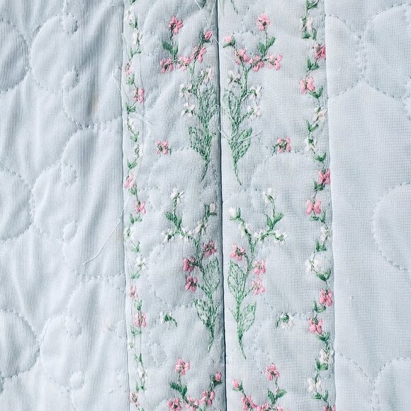 Vtg Sears Pastel Mint Green Quilted Embroidered Long Robe Zipper Pockets READ - Picture 4 of 10